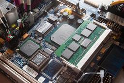 Фото дня: платформа для AMD Geode с поддержкой DDR2